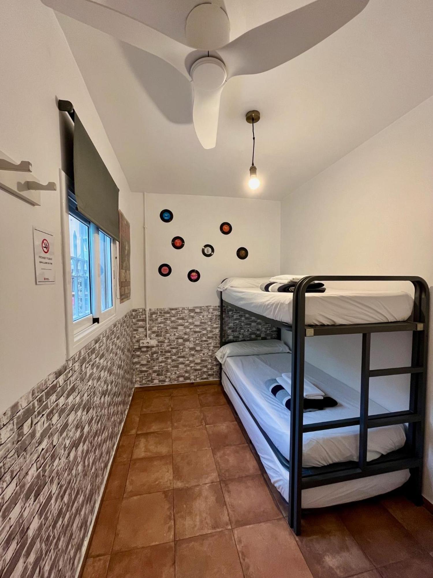 Mucha Masia Hostel Rural Urba إل برات ذي يوبريغات المظهر الخارجي الصورة