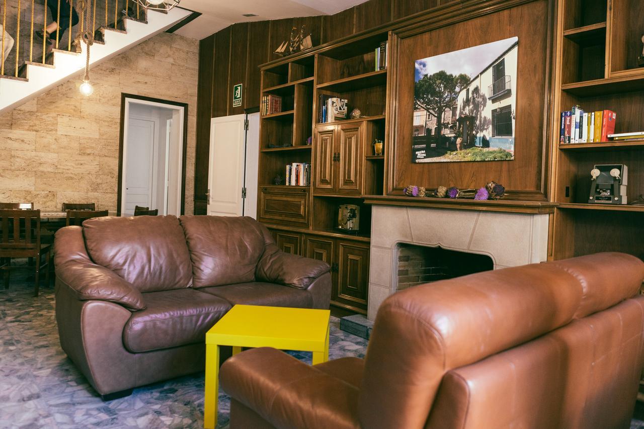 Mucha Masia Hostel Rural Urba إل برات ذي يوبريغات المظهر الخارجي الصورة